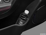  Cup holder prop (tertiary) photo